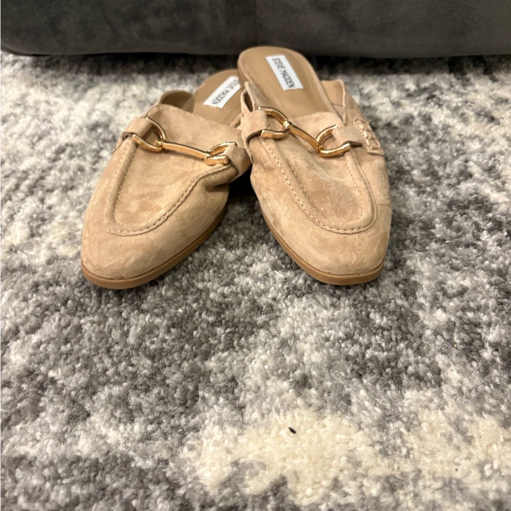 Steve Madden Tan Suede Loafers Flats